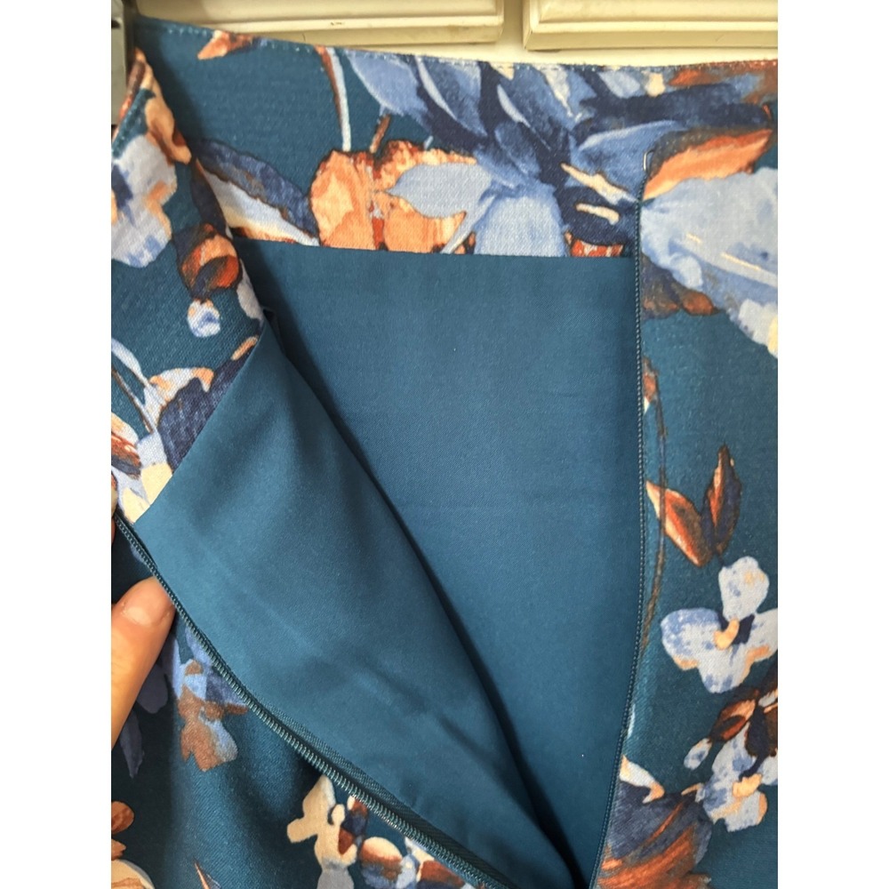 Talots Womens Blue Floral Pencil Skirt Teal Knee Length Career Wear Size 6 - Picture 4 of 6